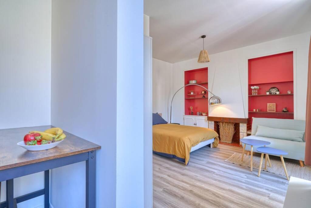 Studio Charmant Au Coeur Du Vieux Corbeil Corbeil-Essonnes Zewnętrze zdjęcie