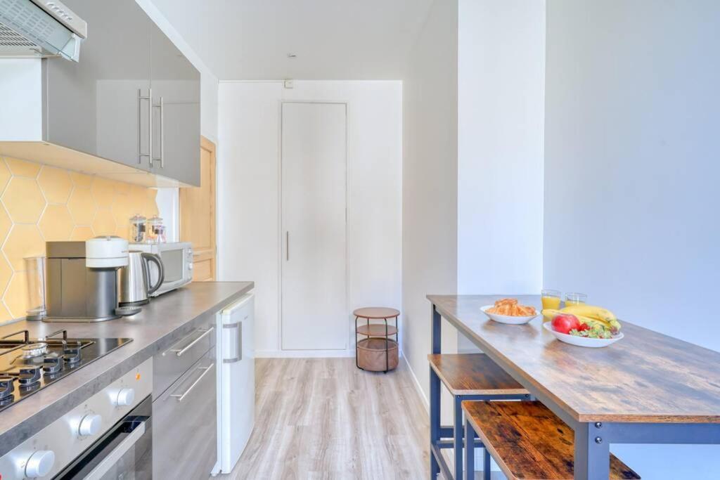 Studio Charmant Au Coeur Du Vieux Corbeil Corbeil-Essonnes Zewnętrze zdjęcie